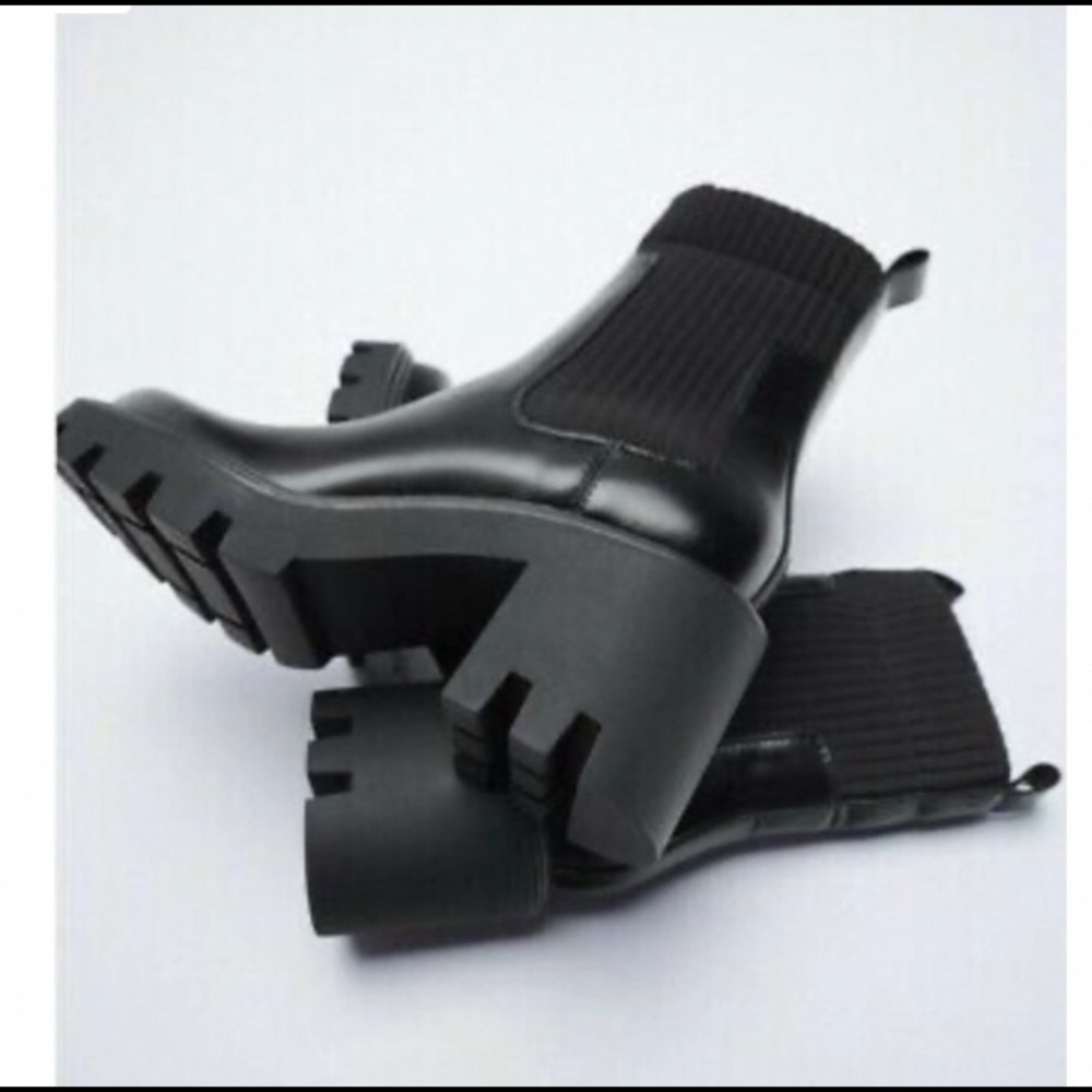 ZARA Low Heeled Lug Sole Ankle Boots